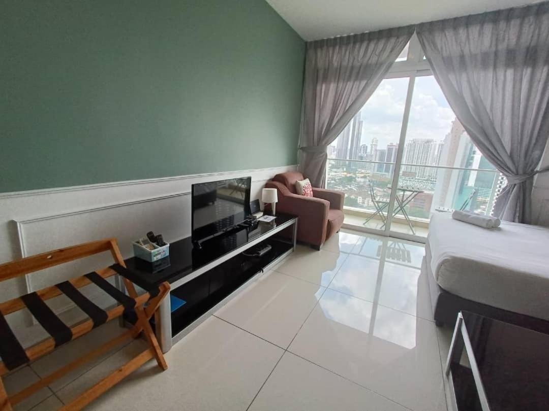 Ksl Mall D'esplanade By The One Apartment *
